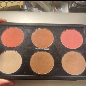 MAC Contour & Sculpt Yourself Palette